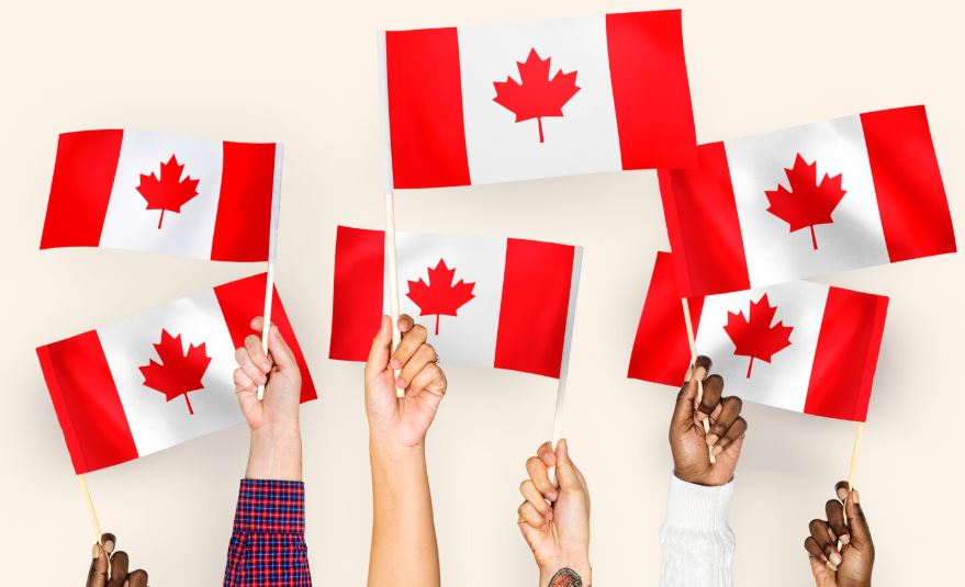 캐나다, 2026년 영주권 문 넓어져 '현지 체류자, 최대 기회' - CKNNews 이미지